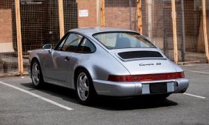 Porsche 911 Carrera RS 3.6 Touring 1992 года  (WW)